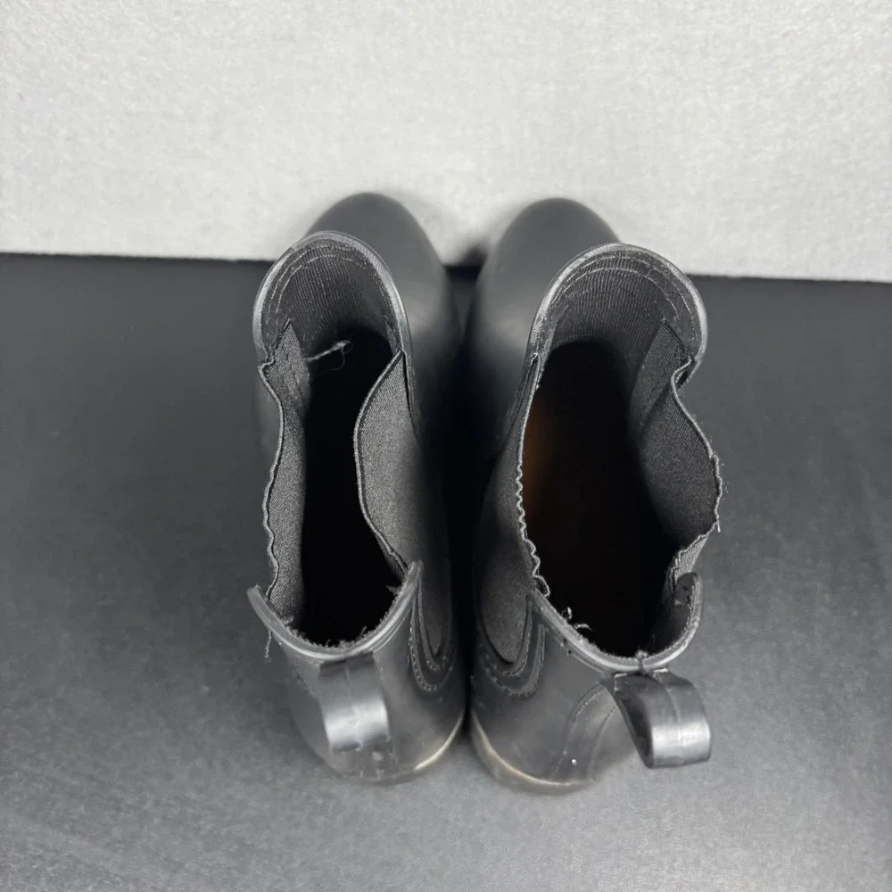 Jeffrey Campbell Cloudy Chelsea Rain Boots Size 6.5 Black Slip On Lugged Sole